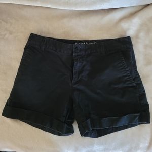 Banana Republic city chino cuffed shorts